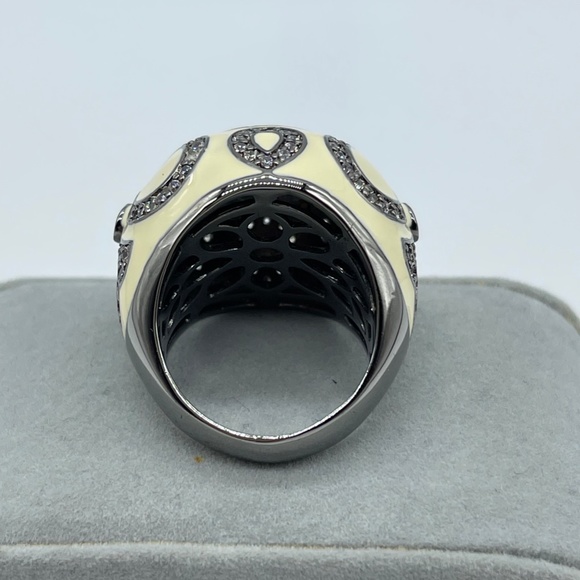 Enamel and Gunmetal Crystal Statement Dome Ring Size 8 - Picture 2 of 2